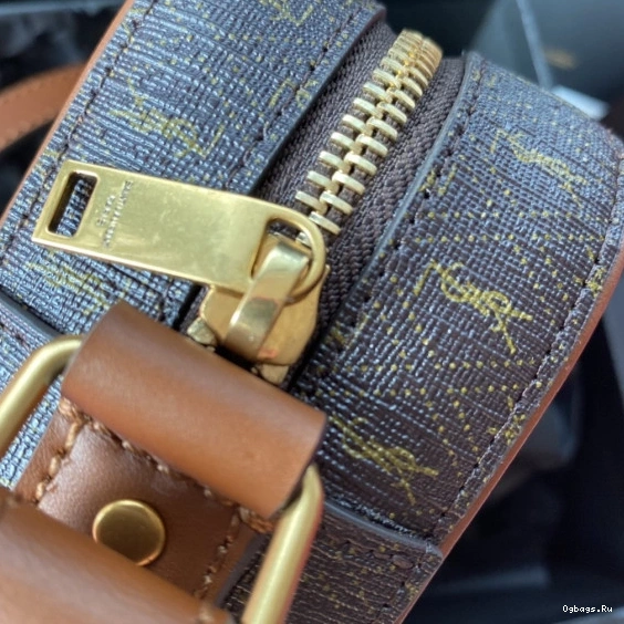 LE BAG MONOGRAMME YSL CAMERA 0719